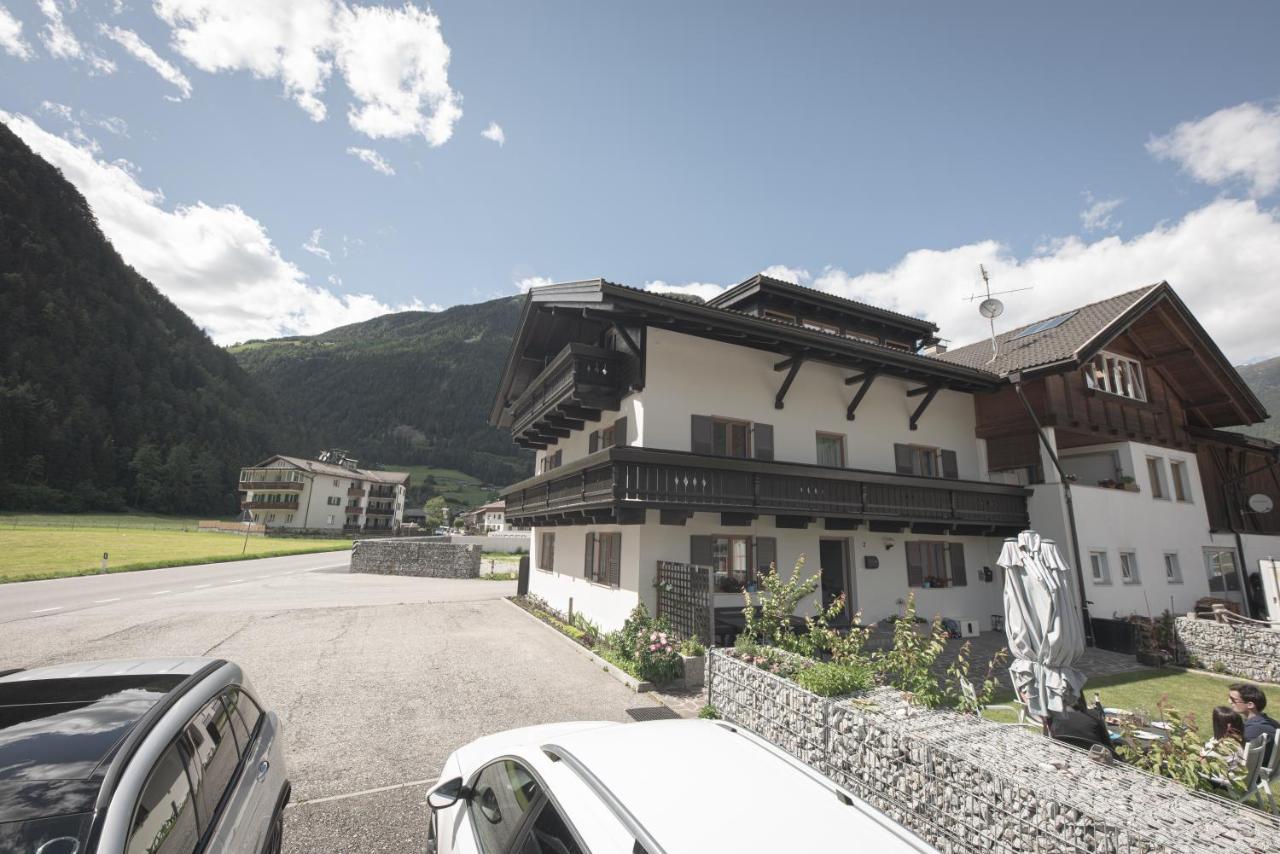 Village Charme Mühlen in Taufers Exterior foto