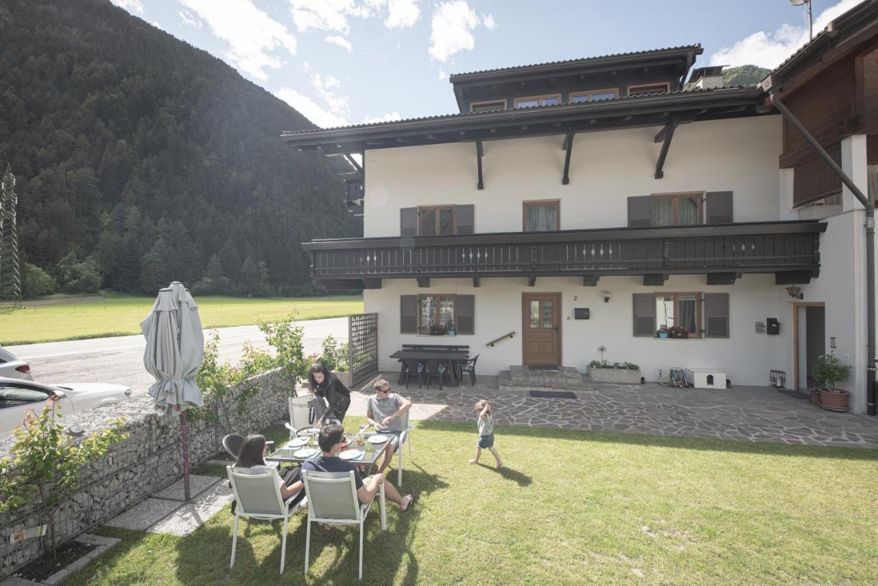 Village Charme Mühlen in Taufers Exterior foto